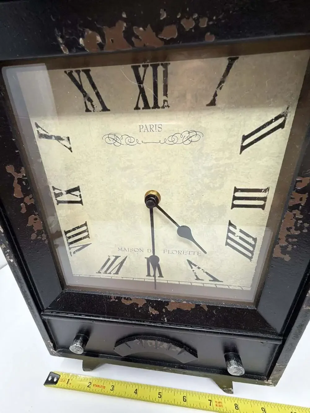 Maison de Florette Decorative Tabletop Metal Clock with Antenna Design
